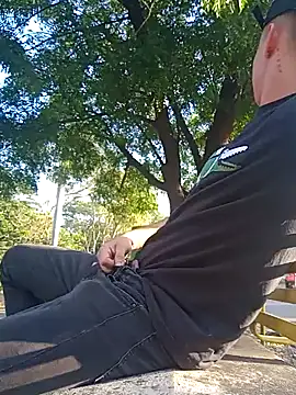 arevalo1124 online show from September 2025 09:49:01 PM