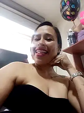 kamila lovee online show from March 2025 08:05:01 PM