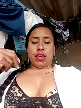 kamila lovee online show from March 2025 07:53:02 PM