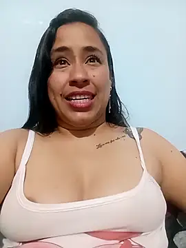 kamila lovee online show from September 2025 04:47:01 AM