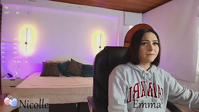  Emma11 online show from February 2025 07:21:01 PM
