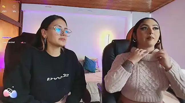  Emma11 online show from March 2025 07:31:02 PM