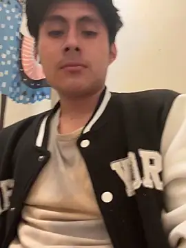 Etwin vaz online show from April 2026 07:44:01 PM