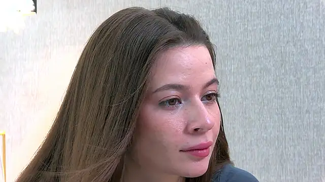 AmeliaFlares online show from March 2025 04:28:01 AM