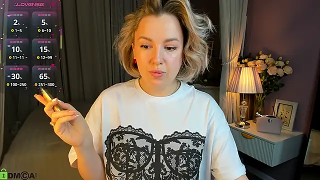 Nikki Kai online show from October 2025 12:55:01 AM