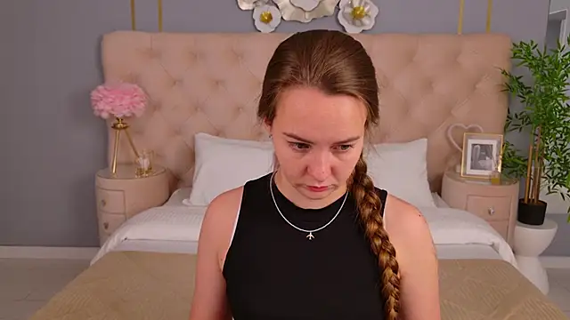 JaniceCollins online show from October 2025 02:15:01 AM