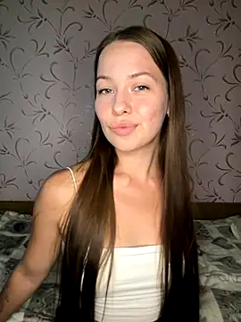 Arielle Swan online show from September 2025 02:39:02 PM