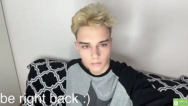 avegothy- online show from November 2025 04:47:01 PM