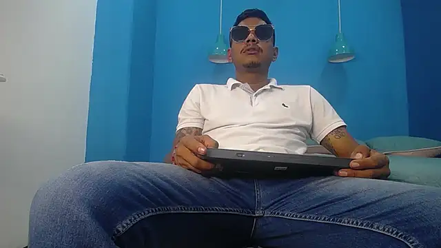 Saipadpuer30 online show from March 2025 07:14:01 PM