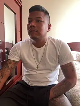 Saipadpuer30 online show from November 2025 07:03:03 PM