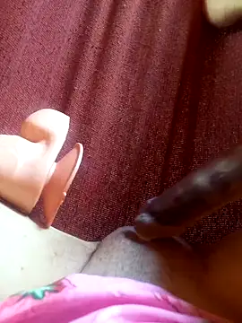 baixinhainsaciavel23 online show from April 2026 03:38:01 PM