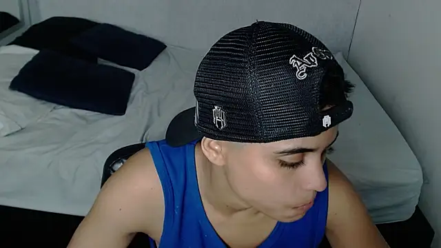 Liiamthompson online show from March 2025 11:36:02 AM