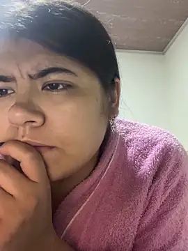 viccky vick online show from March 2025 04:56:01 AM