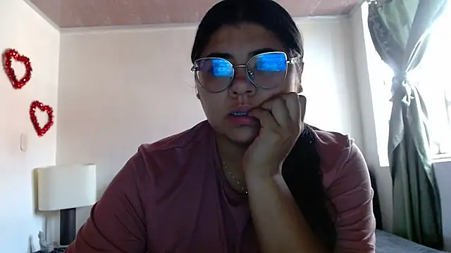 viccky vick online show from October 2025 08:39:02 PM