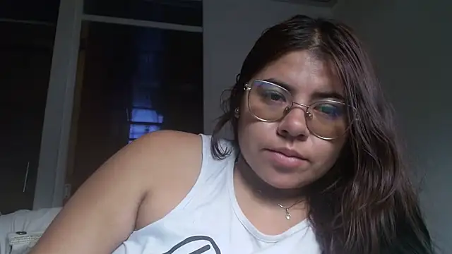 viccky vick online show from March 2026 12:33:01 PM