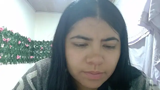 viccky vick online show from March 2026 12:33:01 AM