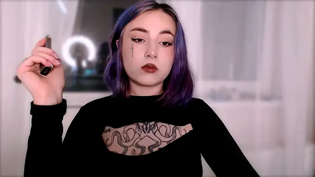 purplewitch online show from October 2025 08:09:02 PM