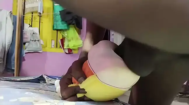 Snapshot of Multiple121 chatting on February 2025 06:43:02 PM Multiple121 online show from February 2025 06:43:02 PM