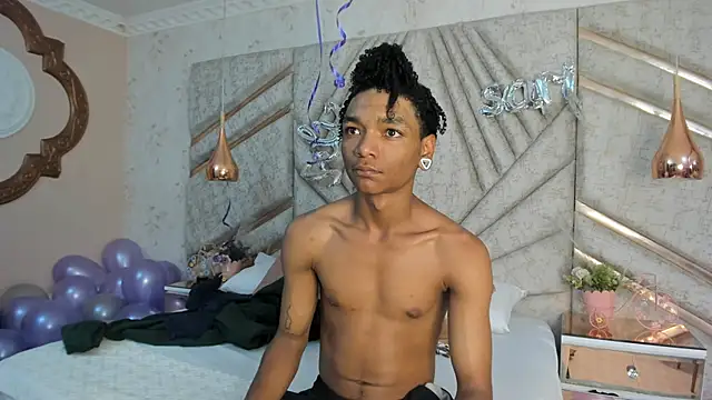 Snapshot of ErickCarmack chatting on February 2025 04:18:02 AM ErickCarmack online show from February 2025 04:18:02 AM