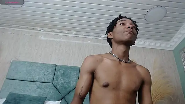 Snapshot of ErickCarmack chatting on March 2025 04:24:01 AM ErickCarmack online show from March 2025 04:24:01 AM