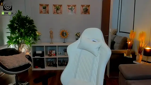 Anya-Ray online show from November 2025 02:06:02 PM