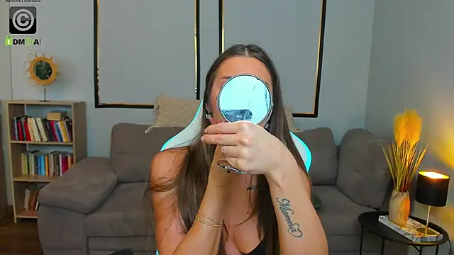 Anya-Ray online show from February 2026 01:37:01 PM