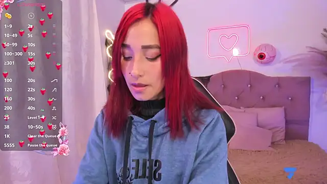 palmerfox tay online show from October 2025 03:31:02 AM