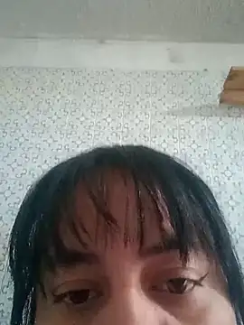 alexandraluv online show from September 2025 04:42:01 PM