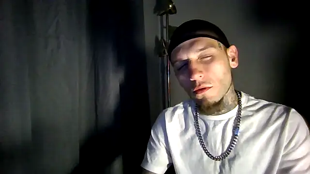 cruz815 online show from November 2025 02:35:02 AM