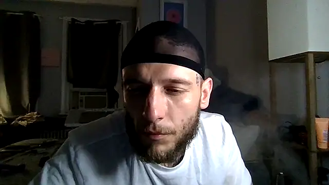 cruz815 online show from May 2026 01:11:02 AM