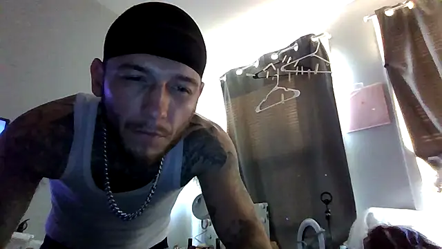 cruz815 online show from May 2026 10:16:01 PM