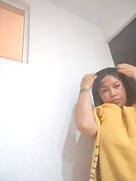 KellyPerlaxxx online show from November 2025 05:13:02 PM