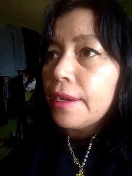 Snapshot of KellyPerlaxxx chatting on April 2026 03:52:01 PM KellyPerlaxxx online show from April 2026 03:52:01 PM