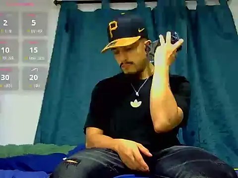 Keiviid online show from April 2026 03:12:01 AM