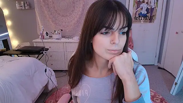 Snapshot of princesselysia chatting on October 2025 04:09:02 PM princesselysia online show from October 2025 04:09:02 PM