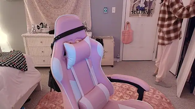 Snapshot of princesselysia chatting on November 2025 01:05:02 AM princesselysia online show from November 2025 01:05:02 AM