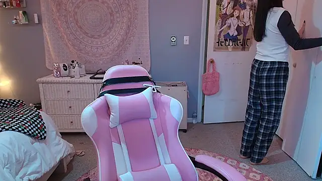 Snapshot of princesselysia chatting on November 2025 06:07:01 PM princesselysia online show from November 2025 06:07:01 PM