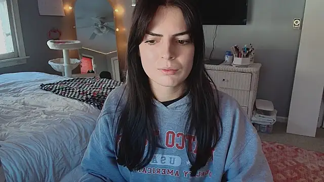 Snapshot of princesselysia chatting on February 2026 03:38:01 PM princesselysia online show from February 2026 03:38:01 PM