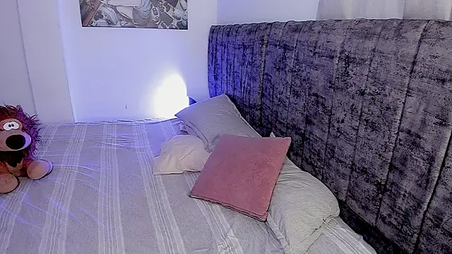 Dylan Milk online show from February 2026 11:16:02 PM