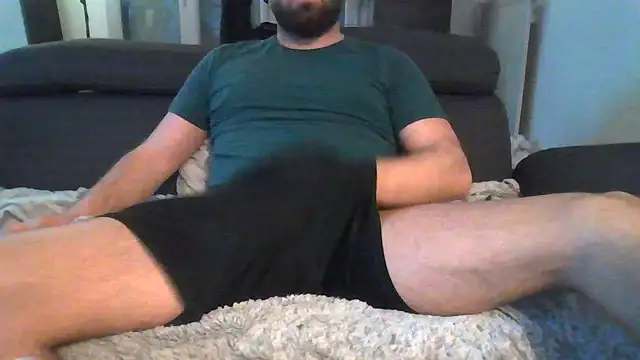 Snapshot of Zer_oki chatting on March 2026 01:14:02 PM Zer oki online show from March 2026 01:14:02 PM