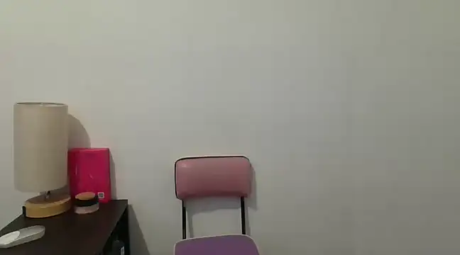 MirandaLatinaLovely online show from March 2025 06:19:01 PM