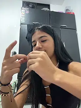 Snapshot of eva_roseee chatting on October 2025 09:02:01 PM eva roseee online show from October 2025 09:02:01 PM