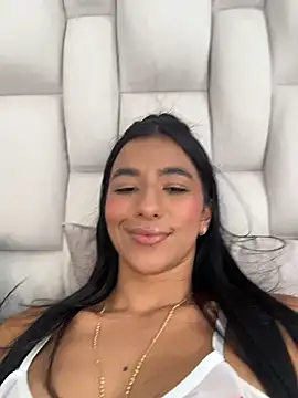 eva roseee online show from April 2026 08:28:02 PM