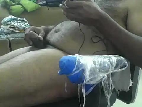 awesomeroc123 online show from January 2025 08:36:01 AM