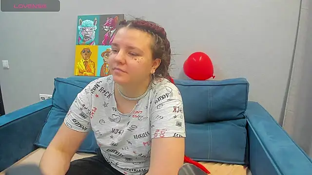 Snapshot of Jenny_Jimmy chatting on February 2025 01:04:02 AM Jenny Jimmy online show from February 2025 01:04:02 AM