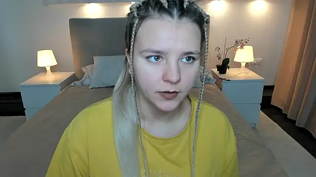 Snapshot of Jenny_Jimmy chatting on October 2025 01:02:02 AM Jenny Jimmy online show from October 2025 01:02:02 AM