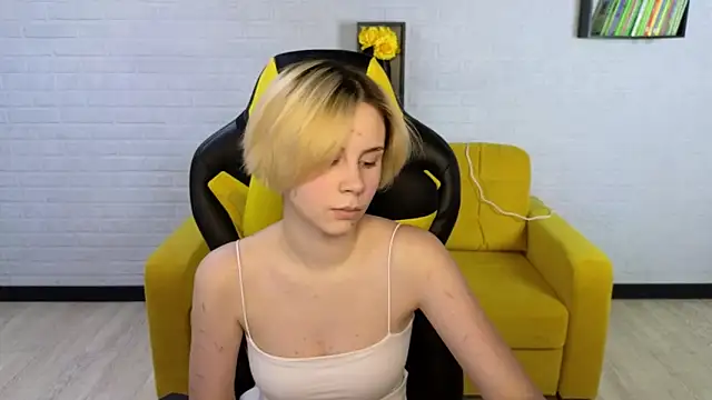 BettyCarter07 online show from February 2025 09:15:01 AM