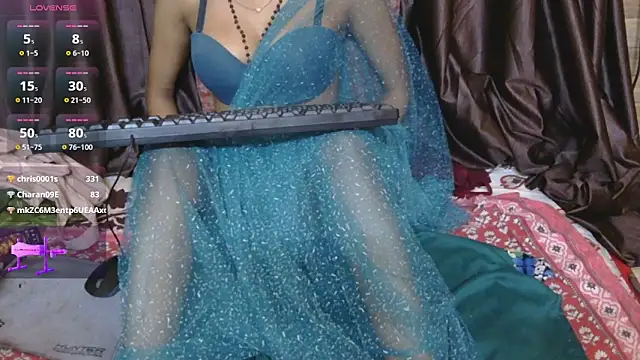 Snapshot of wow-simran chatting on May 2026 06:53:01 AM wow-simran online show from May 2026 06:53:01 AM