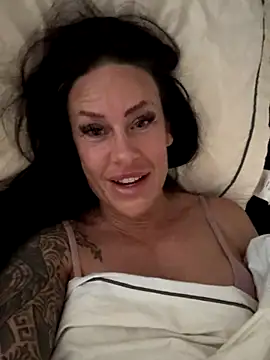 Snapshot of goddess-harper chatting on November 2025 09:44:02 AM goddess-harper online show from November 2025 09:44:02 AM