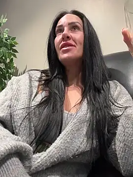 Snapshot of goddess-harper chatting on January 2026 01:37:02 PM goddess-harper online show from January 2026 01:37:02 PM